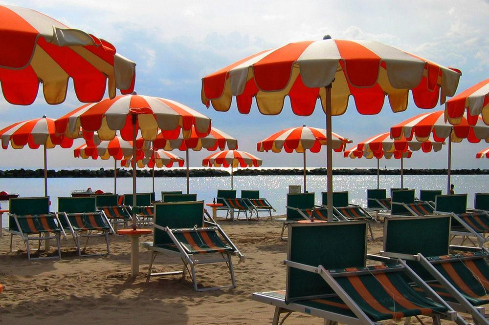 Hotel Agostini Μπελάρια-Ιτζέα Μαρίνα Εξωτερικό φωτογραφία