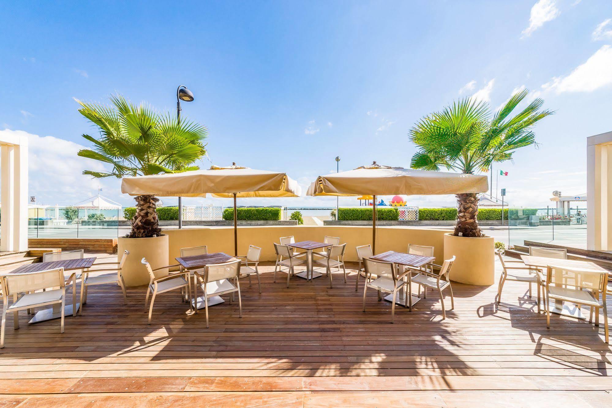 Hotel Agostini Μπελάρια-Ιτζέα Μαρίνα Εξωτερικό φωτογραφία